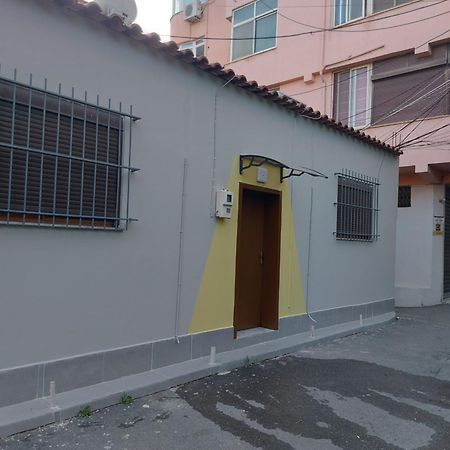 Center Cozy Nest Hotell Tirana Exteriör bild