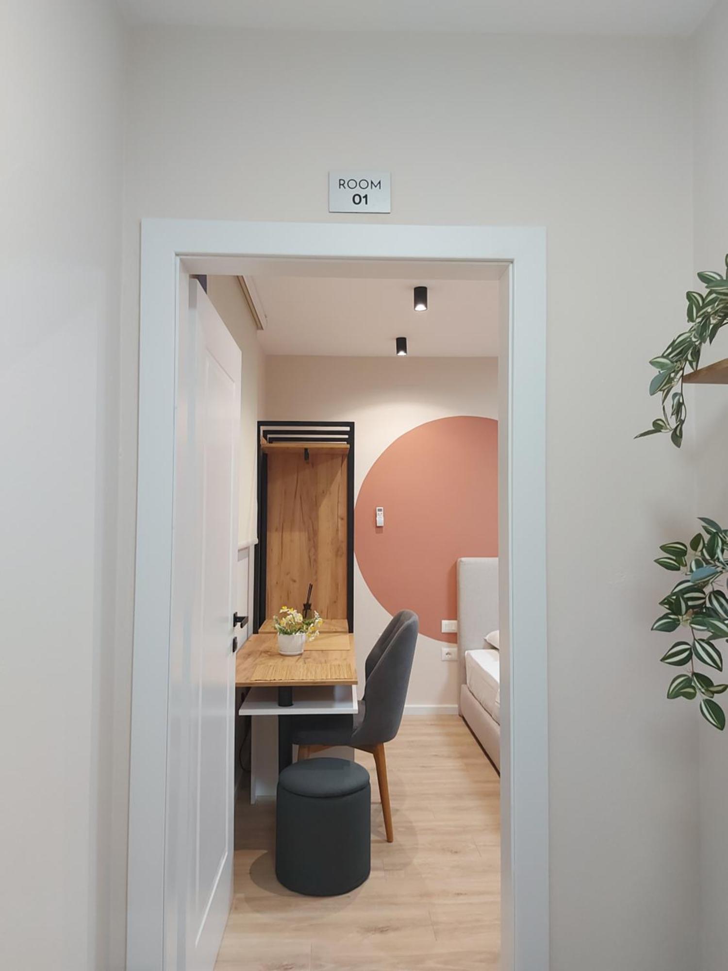 Center Cozy Nest Hotell Tirana Exteriör bild