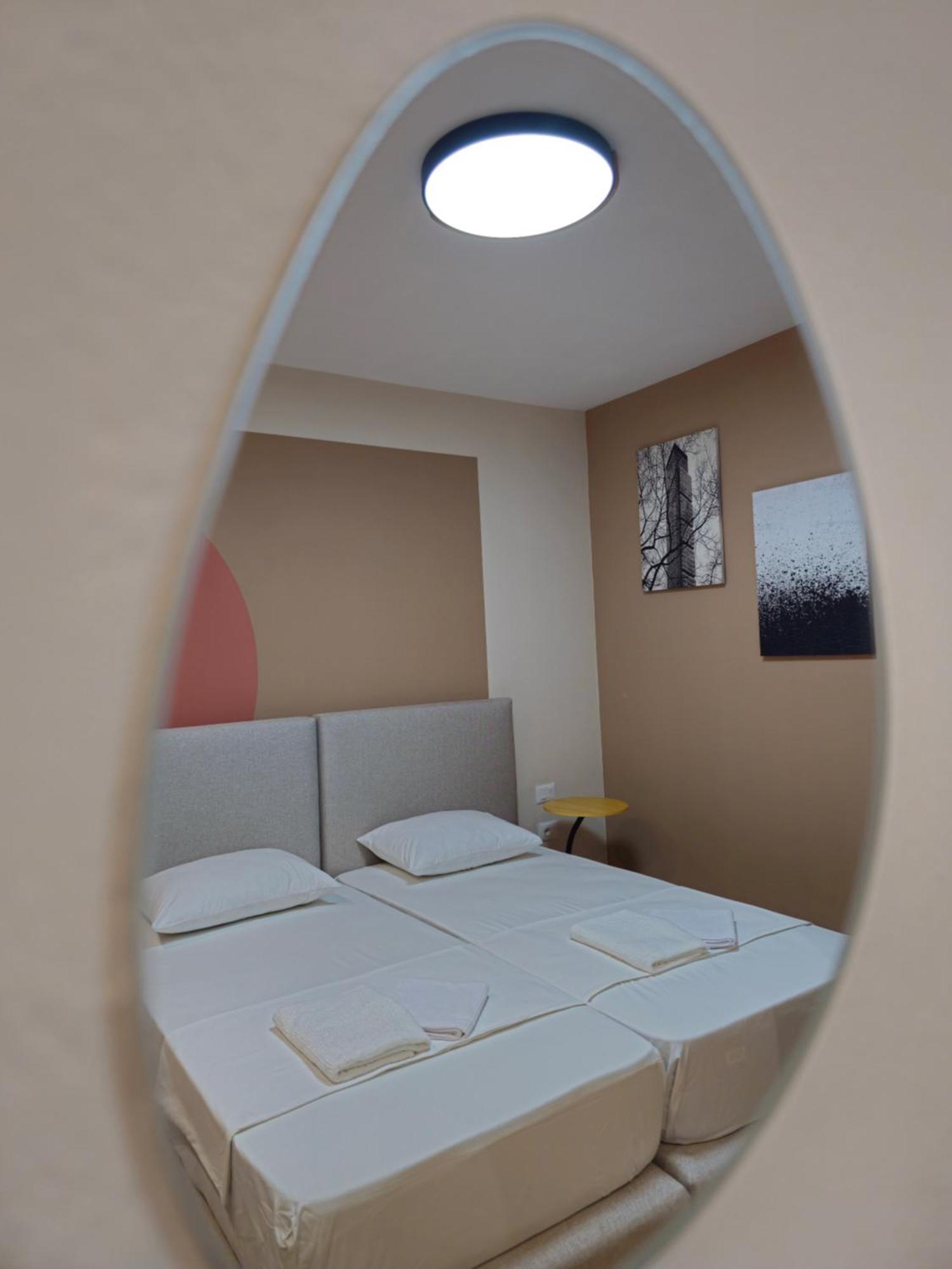 Center Cozy Nest Hotell Tirana Exteriör bild